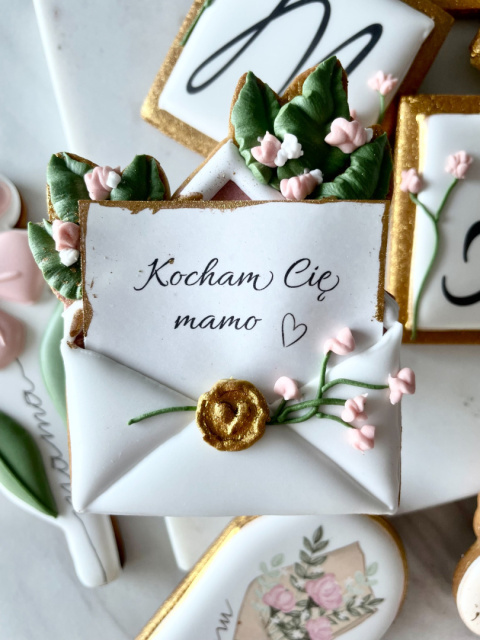 Ciastko ruchomy list w pudełku Kocham Cię mamo Ciastko ruchomy list w pudełku Kocham Cię mamo