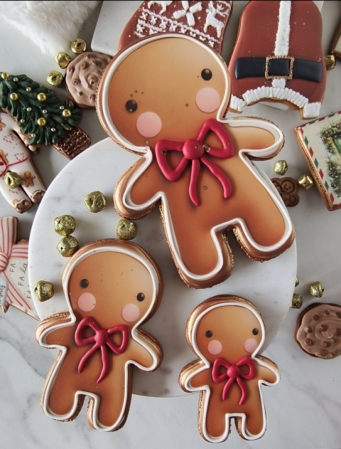 Ciastko lukrowane Mamik Family CEO XXXL wys 17cm foremka ręcznie robione