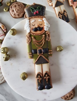 Pierniczek Dziadek do orzechów zielony 16 cm