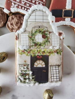 Pierniczek lukrowany snieżna kamieniczka świąteczna I