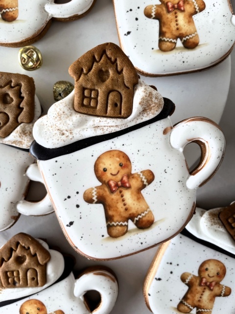 Pierniczek lukrowany kubek ze świątecznym kakao Ciastek