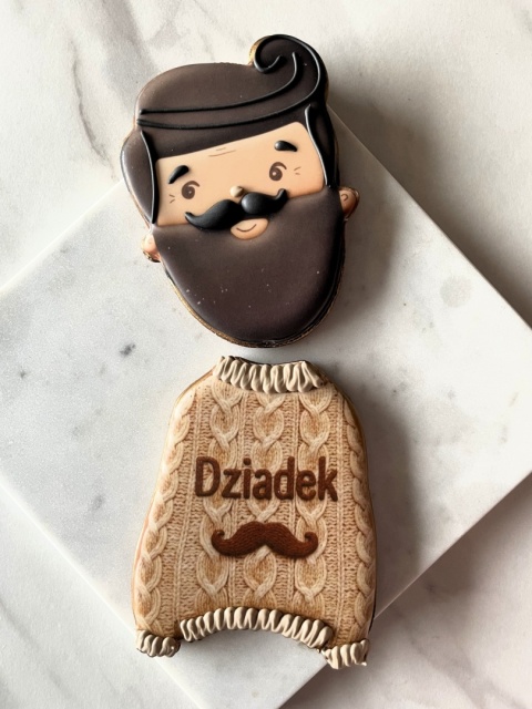 Pierniczek lukrowany zestaw młody Dziadek w sweterku imię