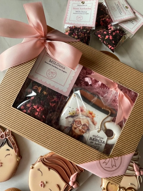 Pierniczek lukrowany zestaw herbatka kubek Najlepszy Dziadek na świecie