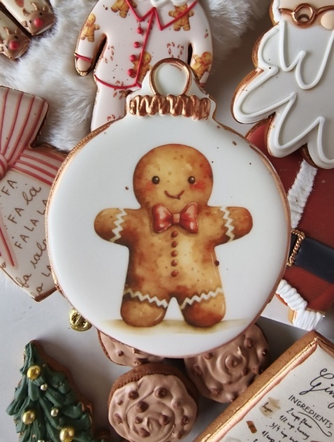 Pierniczek świąteczny bombka z Ciastkiem ludkiem Pierniczek świąteczny bombka z Ciastkiem ludkiem