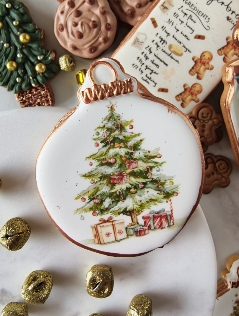 Pierniczek świąteczny bombka choinka z prezentami