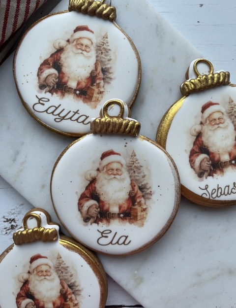 Pierniczek świąteczny bombka Mikołaj z imieniem Pierniczek świąteczny bombka Mikołaj z imieniem