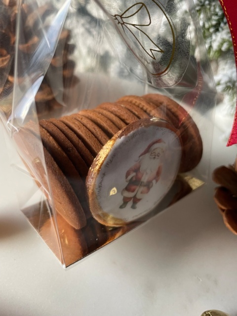 Świąteczny zestaw mini ciastek talarków 14 sztuk korzenne