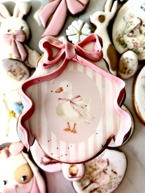 Ciastko lukrowane plakietka gąska z kokardą