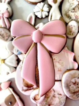 Ciastko lukrowane różowa kokarda