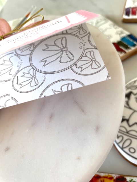 Ciastko lukrowane wielkanocna kolorowanka zając w pisankach