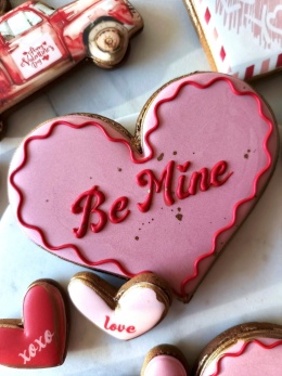 Pierniczek lukrowany serce walentynkowe Be Mine