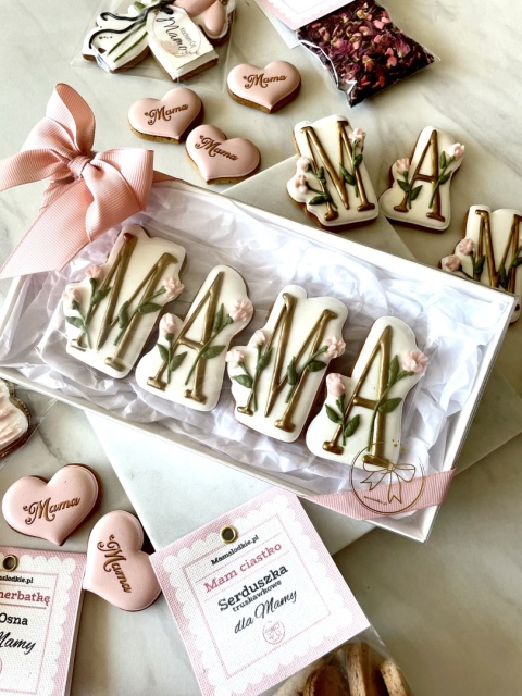 Ciastko lukrowane zestaw ciastek MAMA kwiatowy motyw